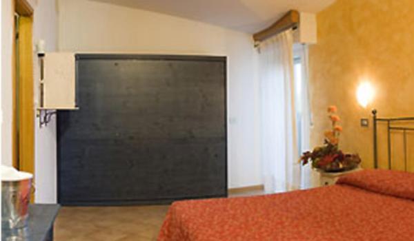 Hotel Carol Rimini Room photo